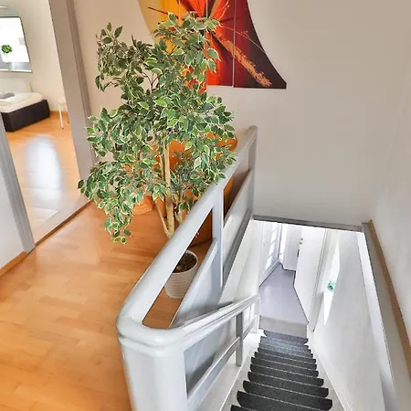 Apartment Yuuhome