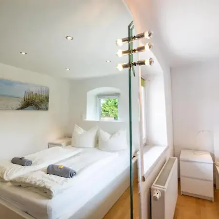 Yuuhome Apartment *